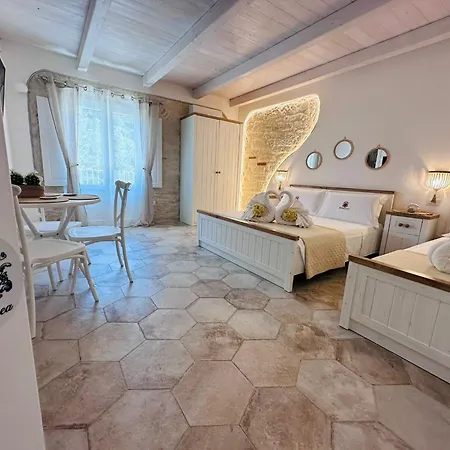 Πανσιόν Godano 3*