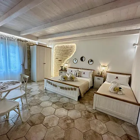 Godano Casa de hóspedes 3*