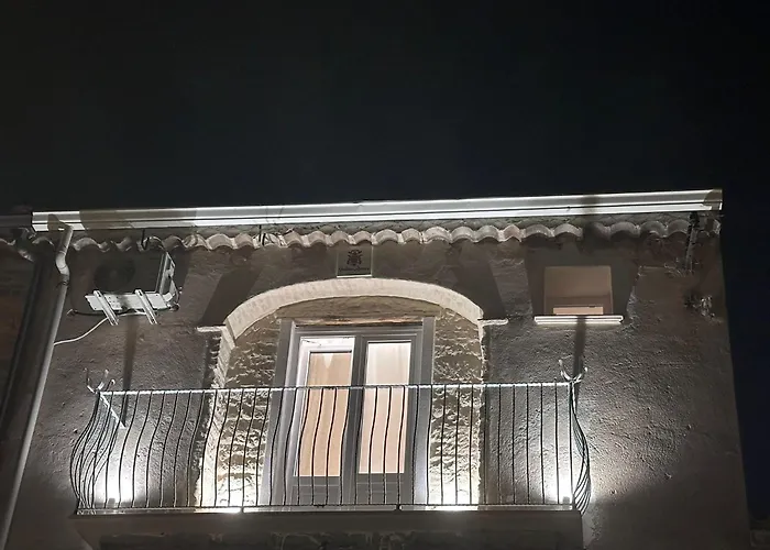 Godano בית הארחה